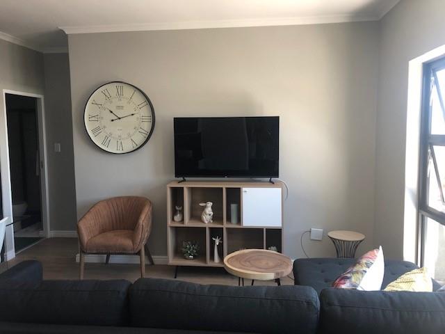 To Let 2 Bedroom Property for Rent in Table View Western Cape